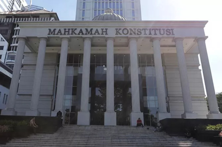 GEDUNG MK