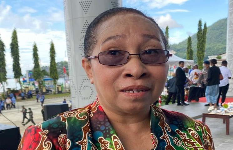 Kepala BPS Papua Adriana Helena Carolina