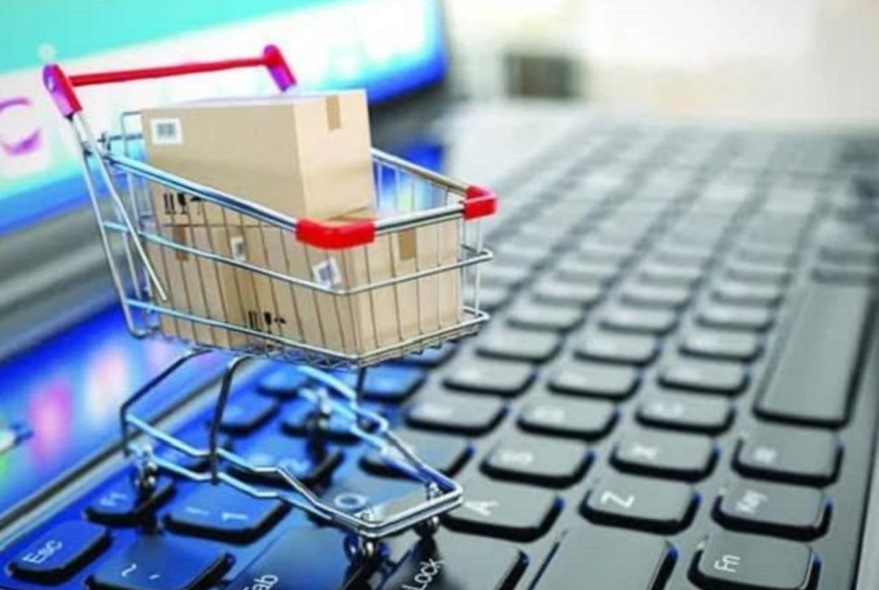 Ilustrasi E-Commerce (Financial Express)