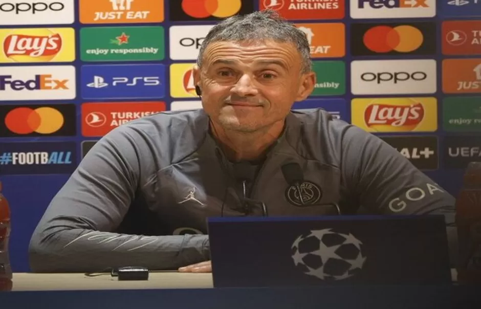 Konferensi pers pelatih Paris Saint-Germain (PSG), Luis Enrique, menjelang pertandingan melawan Newcastle United pada laga penentuan di Grup F Liga Champions 2023/2024. (akun X (@PSG_inside)