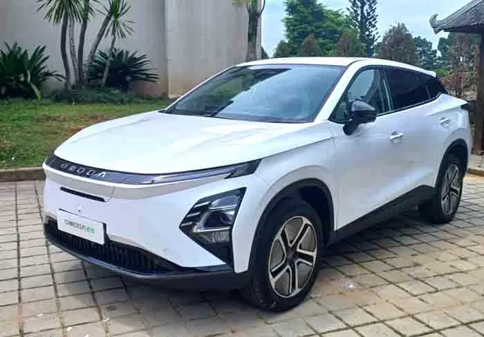 Mobil listrik Omoda E5 yang akan diproduksi Chery di Indonesia. [Foto: Dony Lesmana]
