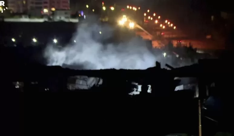 Iran menyerang basis spionase dan tempat pertemuan kelompok teroris anti-Iran di wilayah Irbil Irak. (AP)