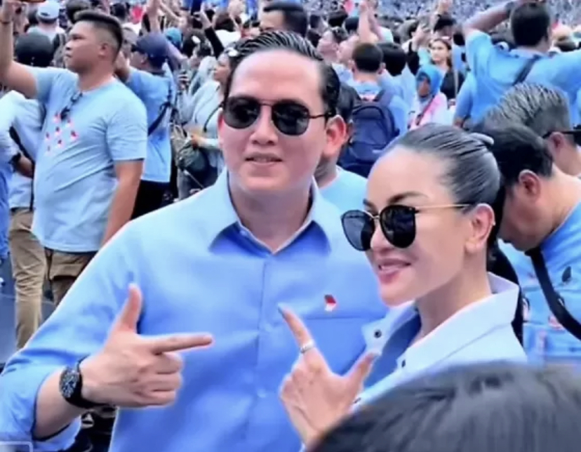 Nikita Mirzani dan Rizky Irmansyah, sekpri Prabowo Subianto. (Ist)