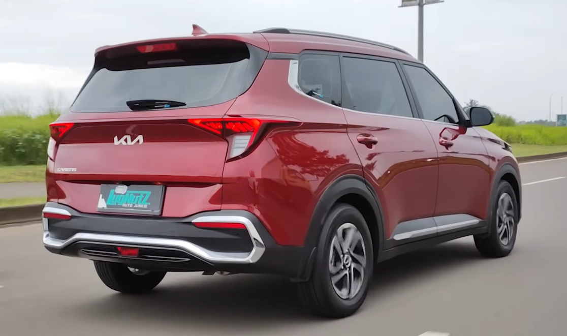 MPV Cross SUV KIA Carens