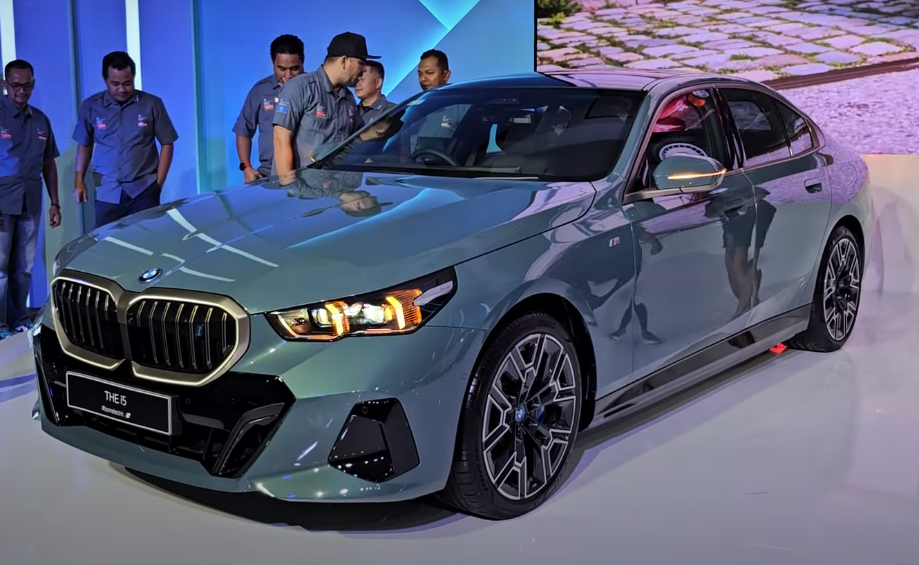 BMW i5 eDrive40