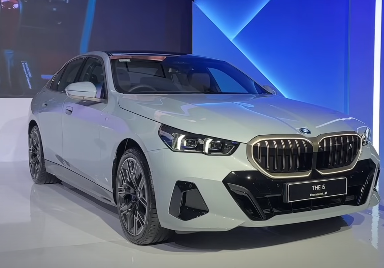 ALL NEW BMW i5