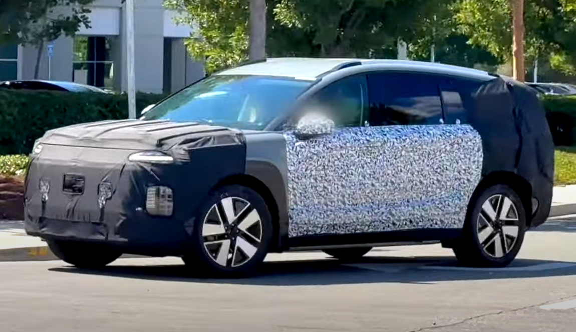 2025 Hyundai Ioniq 9 - new Electric 3 Row SUV