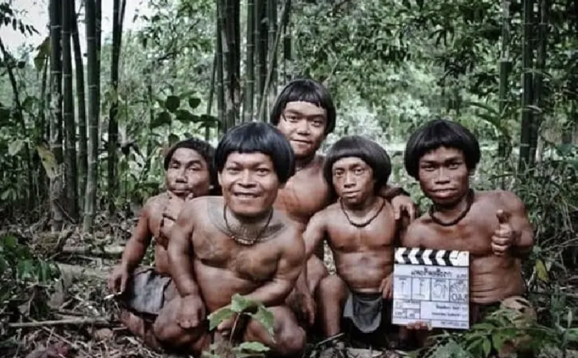 Ilustrasi Suku Mante