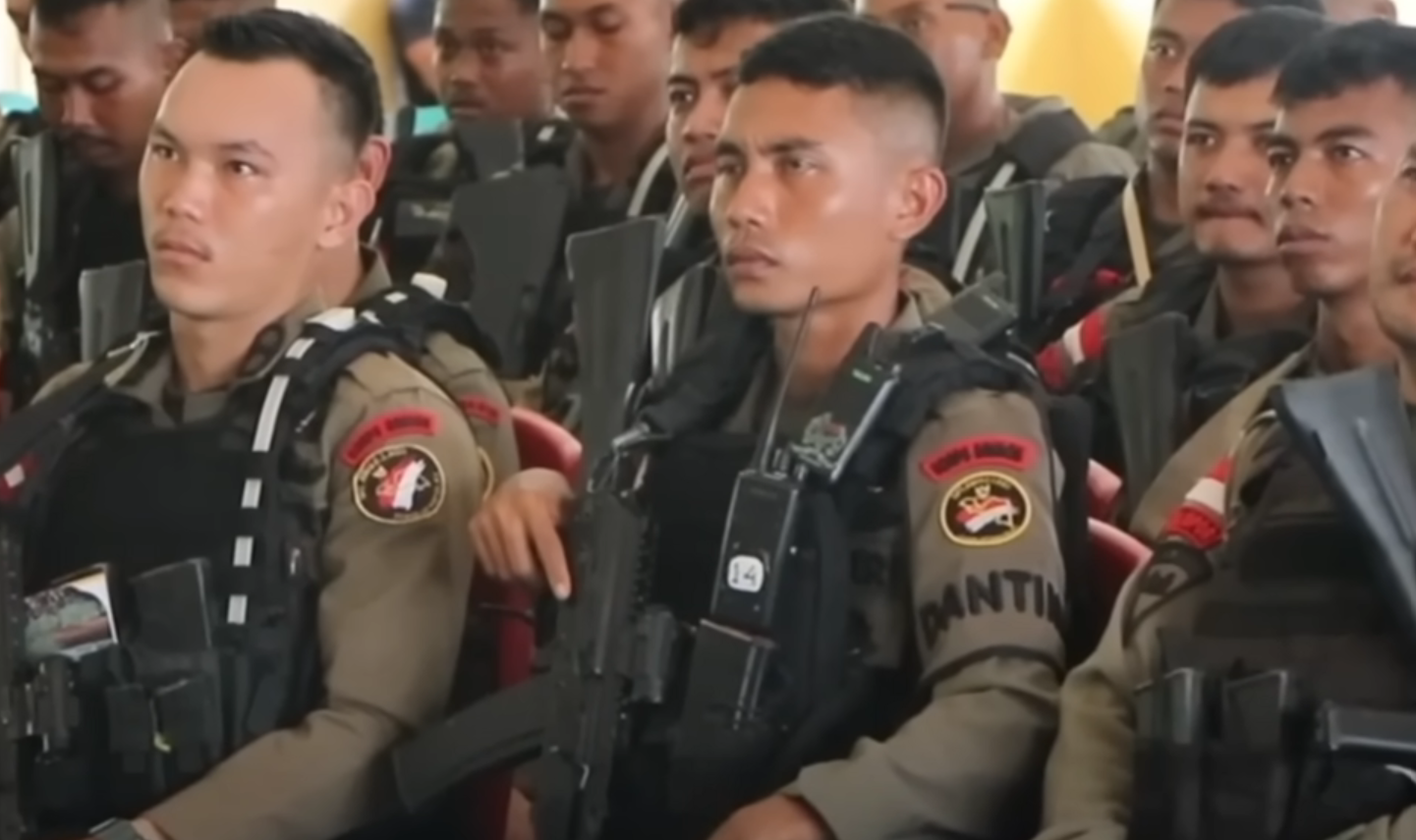 Tim gabungan TNI dan Polri sudah berada di Distrik Homeyo untuk memulihkan keamanan di wilayah tersebut dari gangguan OPM.