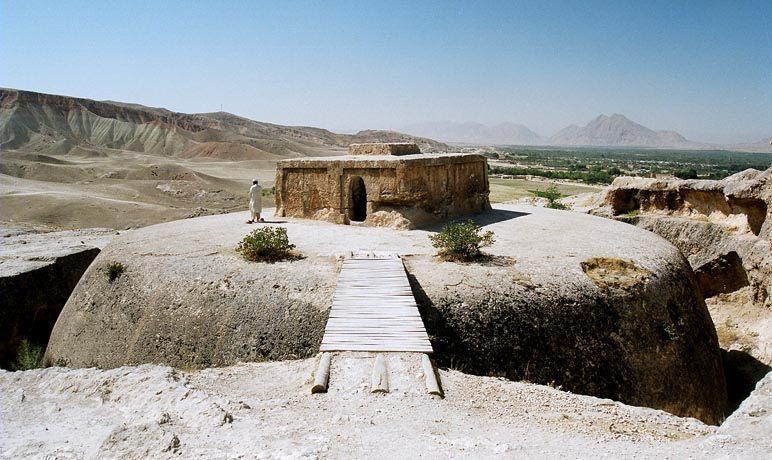 Stupa Takht-e Rostam