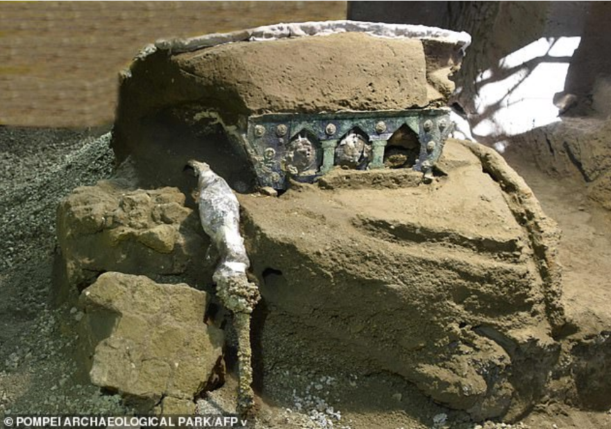 Kereta Kuda Romawi di Pompeii.