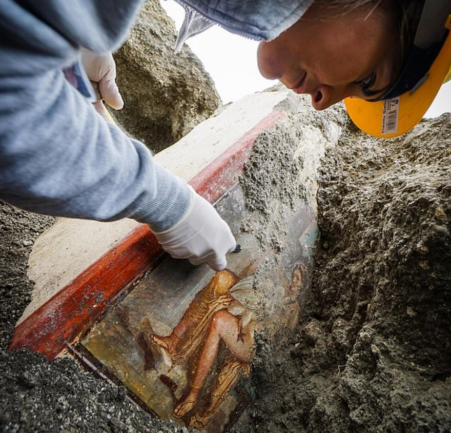 Temuan Lukisan Dinding di Pompeii.