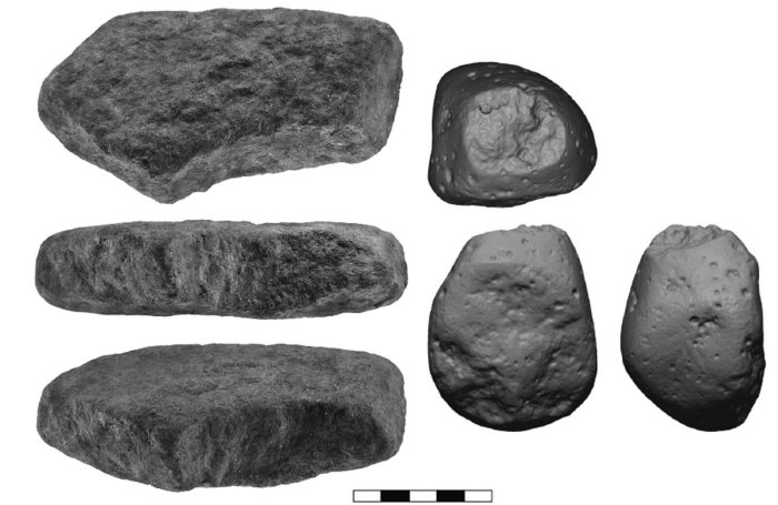 Landasan batu (kiri) dan palu batu (kanan) yang digunakan untuk pabrik pengolahan (ancientpages.com)