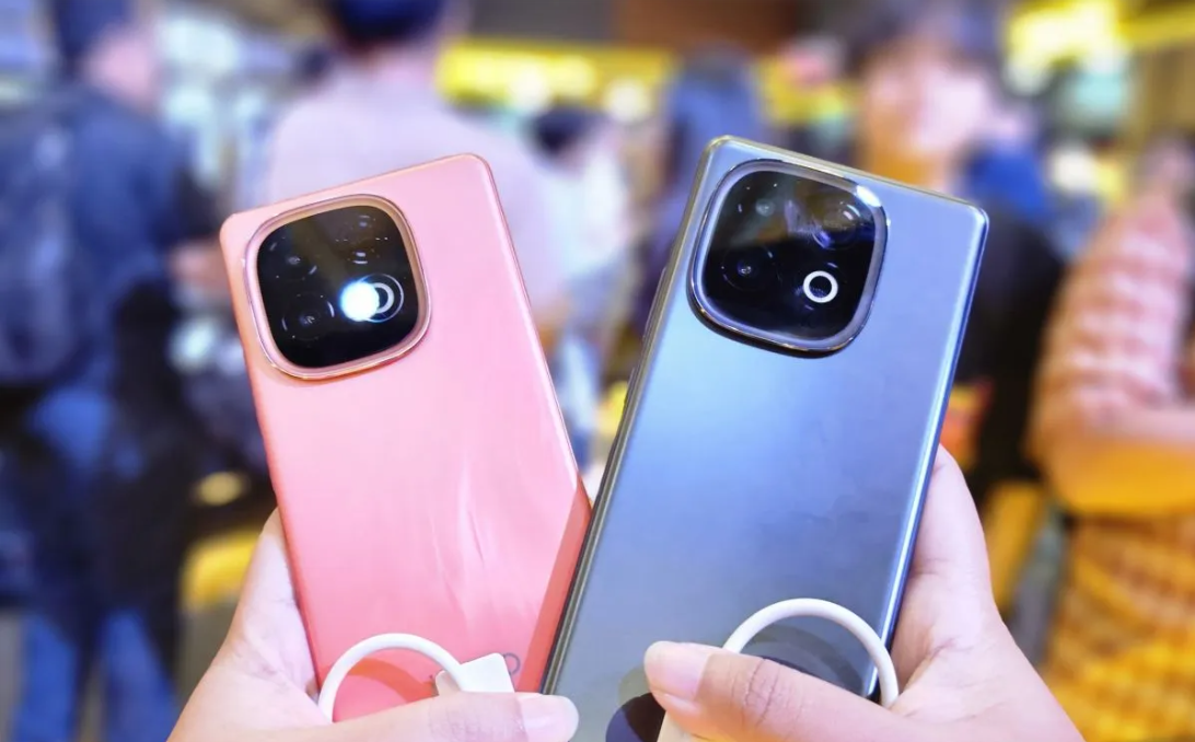 iQOO Neo 10
