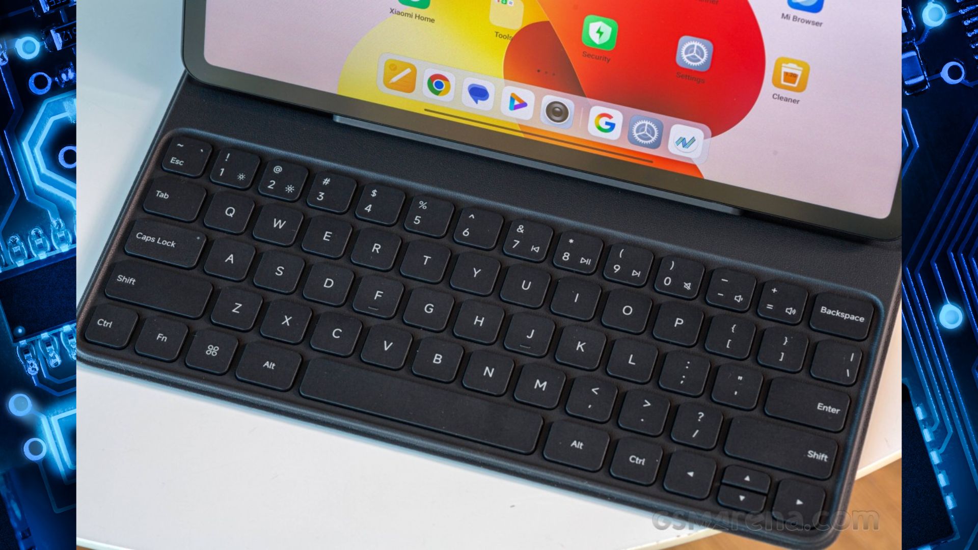 Salah satu aksesoris ekslusif dari Redmi Pad 2 Pro (credit: gsmarena.com)
