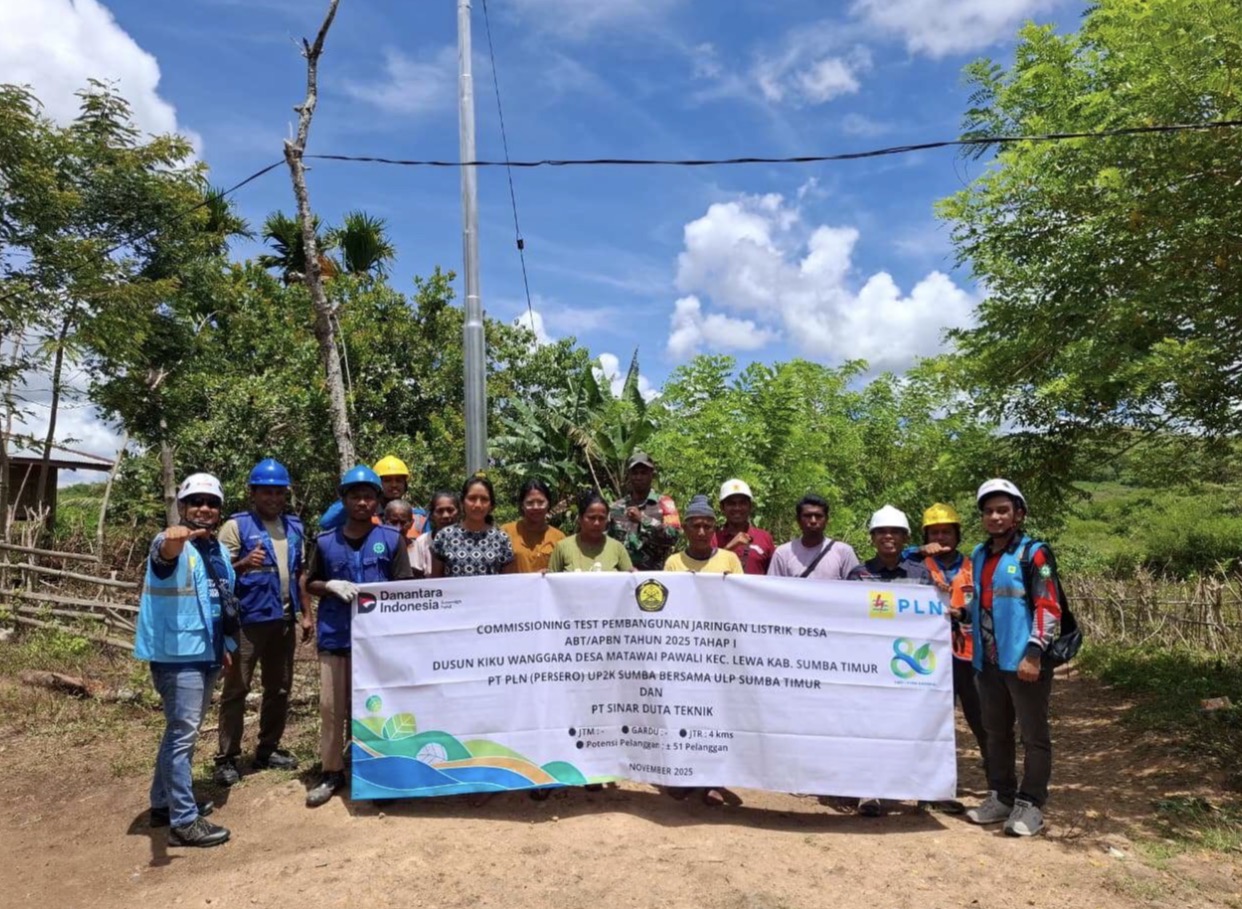 Commissioning Test Pembangunan Jaringan Lisdes, Dusun Kiku Wanggara, Desa Matawai Pawali, Kec. Lewa, Kab Sumba Timur, NTT, November 2025.
