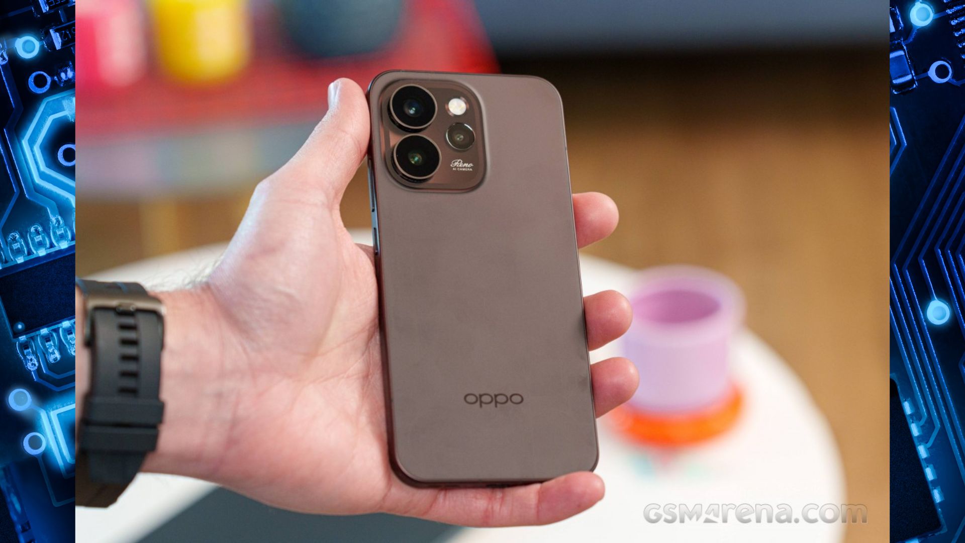 Oppo Reno15 Pro (mini) (credit: gsmarena.com)
