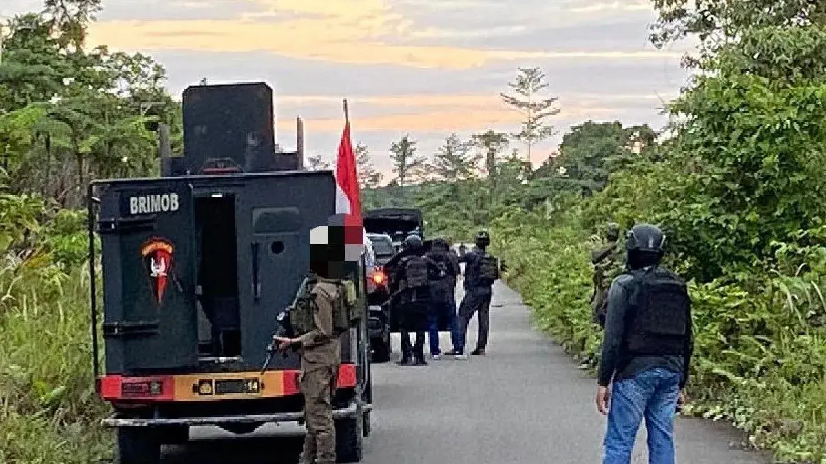 Tim gabungan dari Satgas ODC dan Polres Yahukimo melakukan pengejaran terhadap AP, anggota KKB yang merupakan Komandan Operasi HSSBI Kodap XVI Yahukimo di Dekai, Kabupaten Yahukimo, Papua Pegunungan, Rabu (17/6/29026). (ANTARA/HO-Satgas Damai Cartenz)
