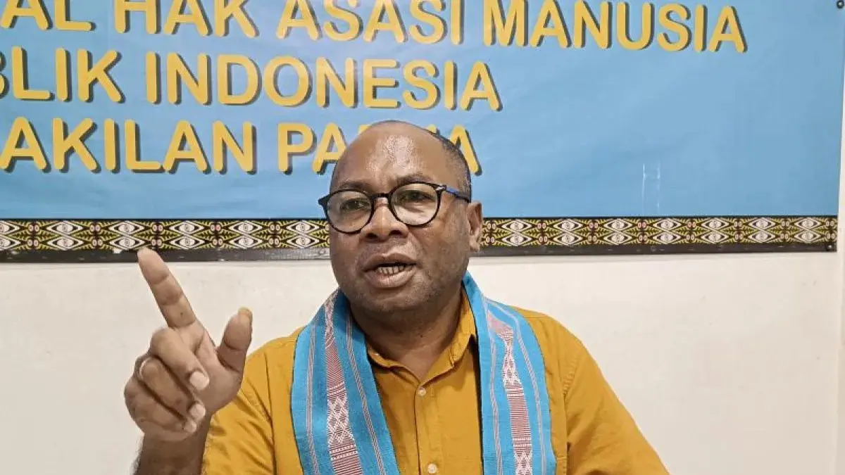 Kepala Kantor Komnas HAM RI Perwakilan Papua Frits Ramandey (ANTARA/Ardiles Leloltery)