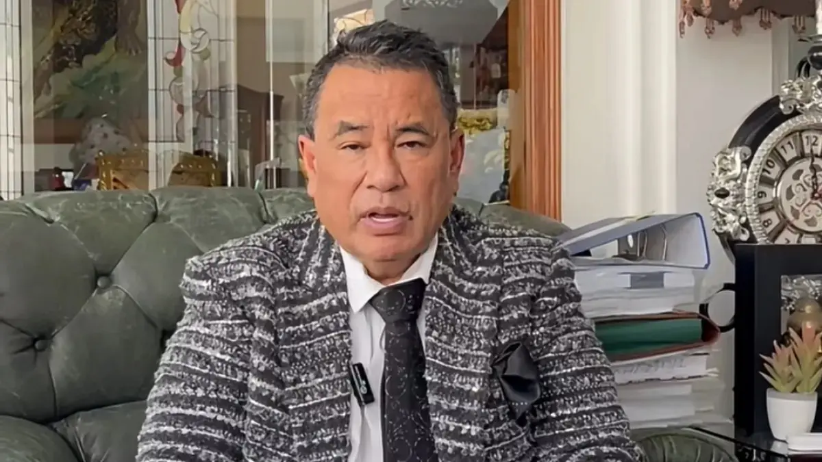 Pengacara kondang Hotman Paris Hutapea menyampaikan permintaan maaf usai diduga hina wartawan, Senin (20/7). (Instagram Hotman Paris)
