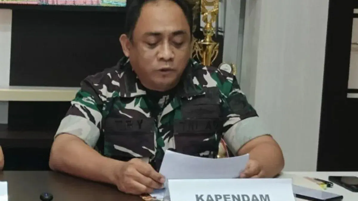 Kapendam XVII Cendrawasih Kol Inf Tri Purwanto. (ANTARA/Evarukdijati)