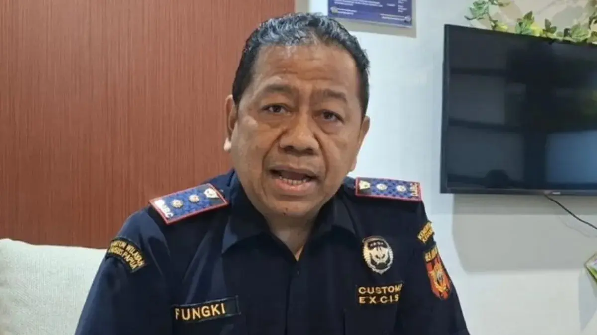 Kepala KPPBC Jayapura Fungki Awaludin. (ANTARA/Ardiles Leloltery)