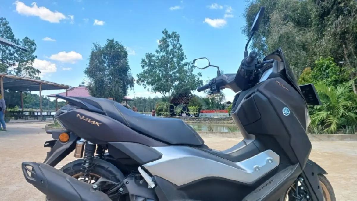 Yamaha NMax Turbo memiliki sejumlah fitur canggih yang biasa ada di seri motor premium. (Dok/JawaPos.com)