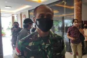 Panglima Kodam XVII/Cenderawasih, Mayor Jenderal TNI Ignatius Yogo Triyono membenarkan satu prajurit TNI gugur ditembak KKB di Distrik Suru-Suru, Jumat (3/12) (Antara Photo)