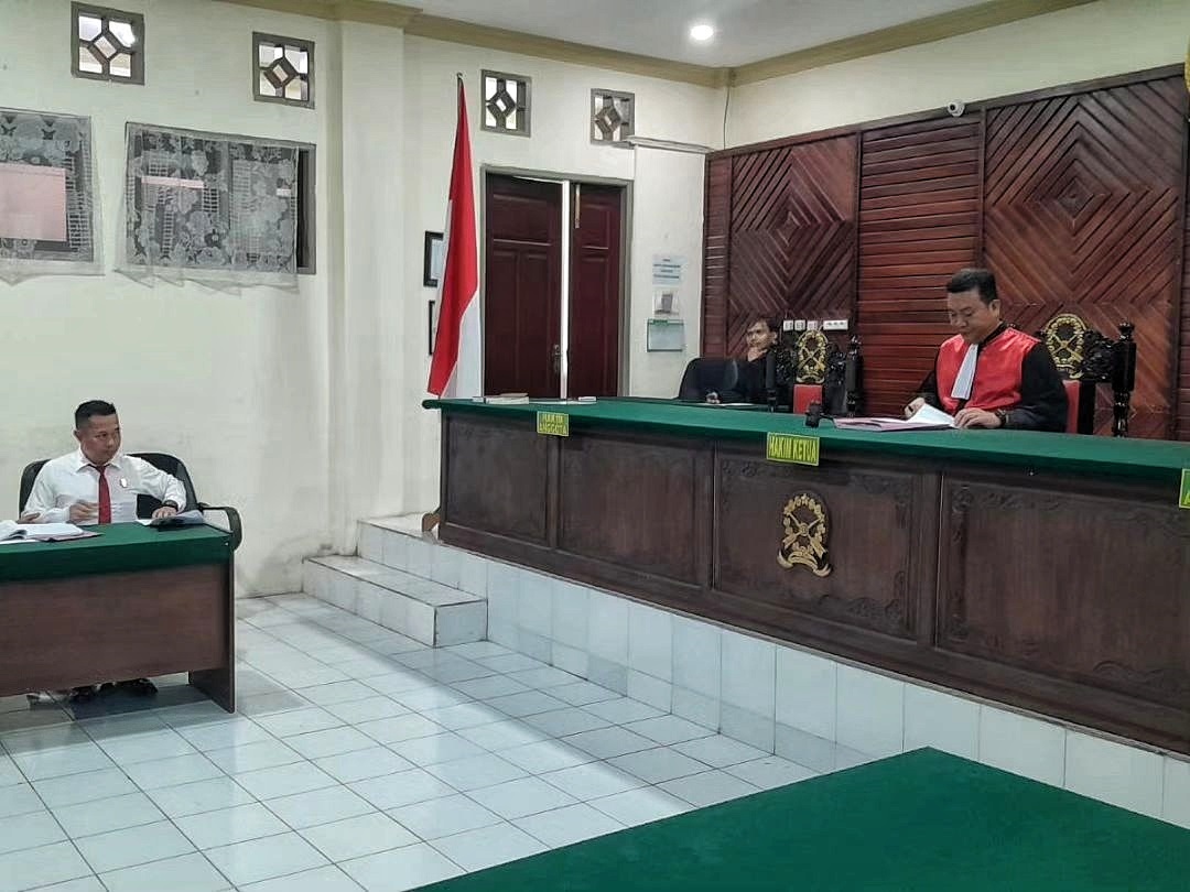 SIDANG TIPIRING: Sidang tipiring di PN Tarakan. FOTO: AGUS DIAN ZAKARIA/RADAR TARAKAN