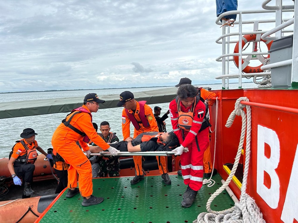 ELIAZAR/RADAR TARAKAN SIMULASI: Basarnas Tarakan melakukan simulasi operasi SAR di wilayah perairan Tarakan.