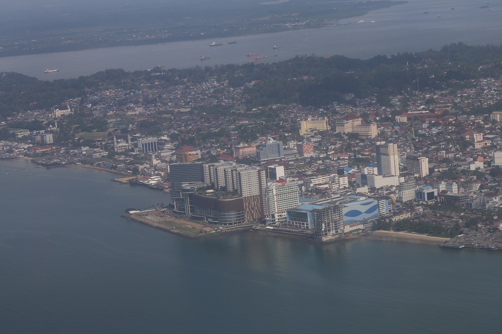 KP PROSPEKTIF: Ilustrasi Kota Minyak dari udara. Pembangunan terus menggeliat, tahun ini BPPDRD Balikpapan menargetkan meraup hingga Rp 400 miliar pendapatan asli daerah dari sektor PBB.
