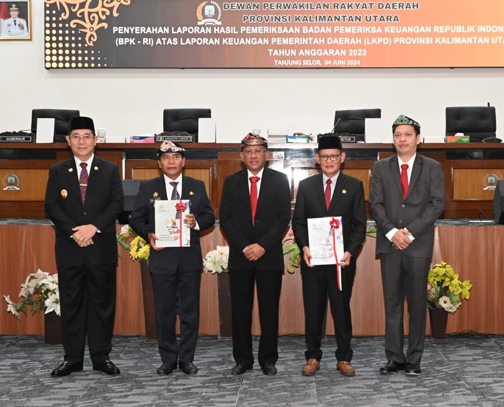 IWAN K/RADAR KALTARA OPINI: Pelaksanaan rapat paripurna penyerahan LHP BPK RI atas LKPD Kaltara tahun anggaran 2023.