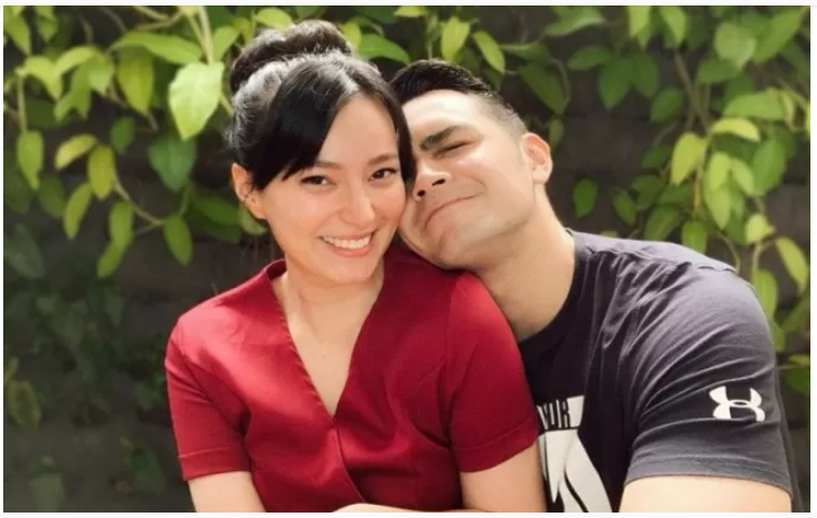 Asmirandah-Jonas Rivanno