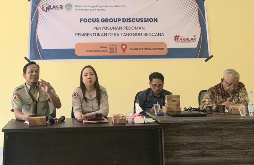 AKSI PERUBAHAN PKP: Taharman, S.H saat menjadi narasumber di FGD penyusunan pedoman pembentukan Desa Tangguh Bencana (Destana).