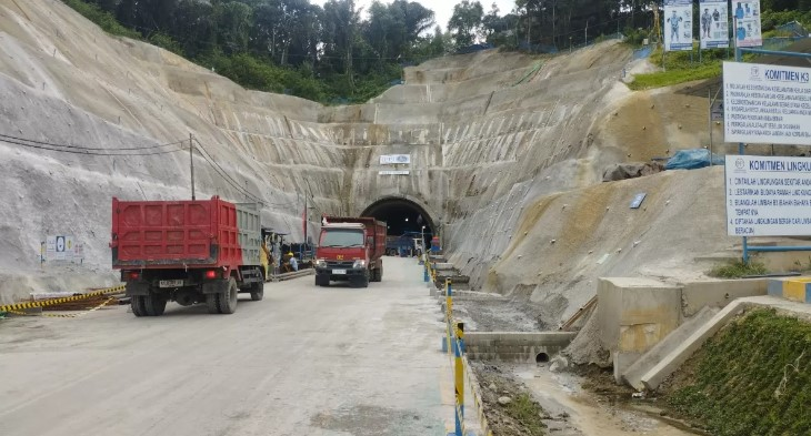 Denny Saputra MOLOR: Pembangunan Terowongan Samarinda pastikan molor hingga tahun depan, namun pemkot memastikan tidak ada kenaikan anggaran pembiayaan.