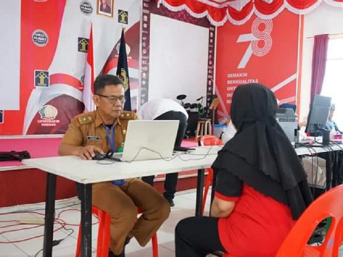 FOTO: DOK LAPAS NUNUKAN PEMBERKASAN: WBP di Lapas Nunukan saat melakukan perekaman demi mendapatkan e-KTP.