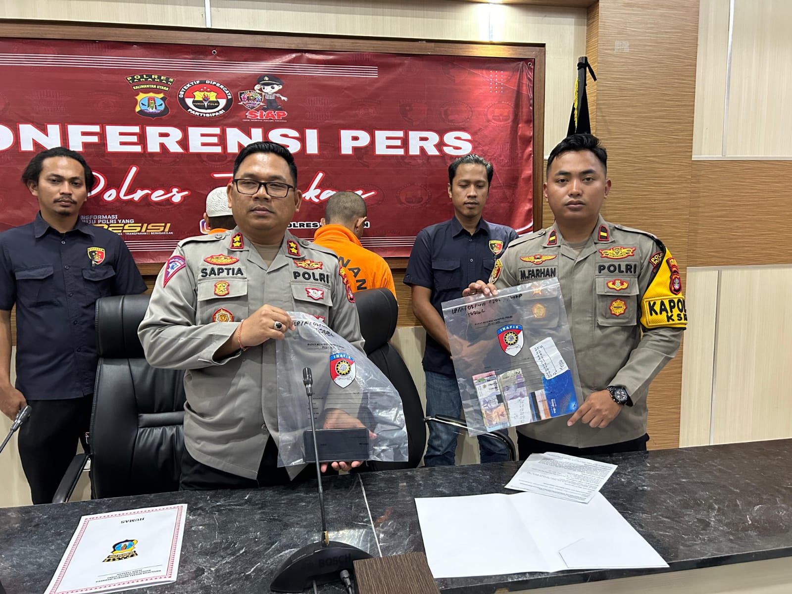 FOTO: ELIAZAR/RADAR TARAKAN TINDAK TEGAS: Kasus perjudian togel yang diungkap Polres Tarakan beberapa waktu lalu.