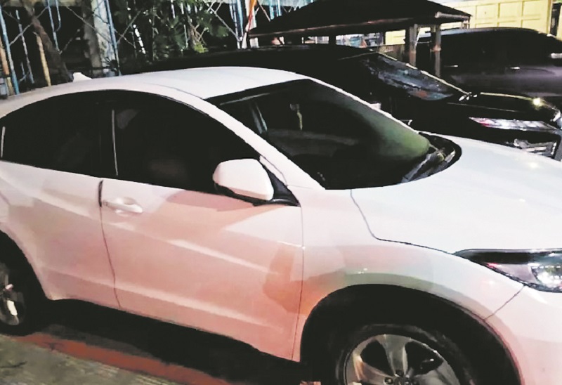 FOTO/POLSEK SUNGAI PINANG CERDIK: Mobil HRV yang dicuri RB dan YD sudah diamankan di Polsek Sungai Pinang
