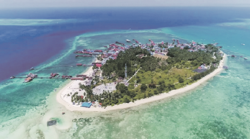 ISTIMEWA PESONA LAUT : Desa Wisata Pulau Derawan menjadi satu-satunya destinasi di Berau yang masuk 50 besar ADWI 2024 yang diselenggarakan Kemenparekraf.