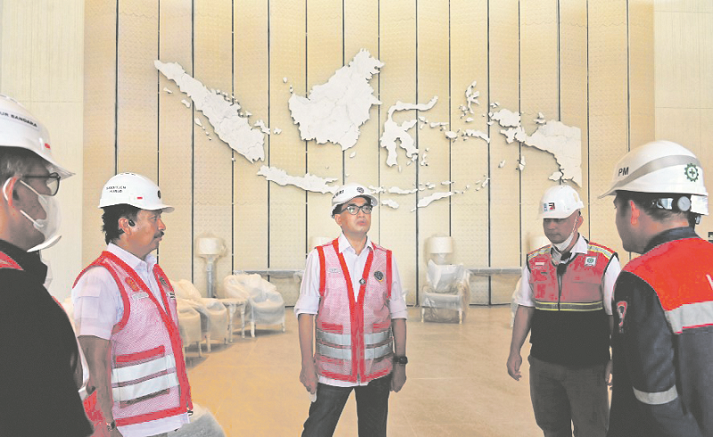 BKIP KEMENHUB BANDARA NUSANTARA: Menteri Perhubungan Budi Karya Sumadi meninjau Bandara VVIP IKN beberapa waktu lalu.