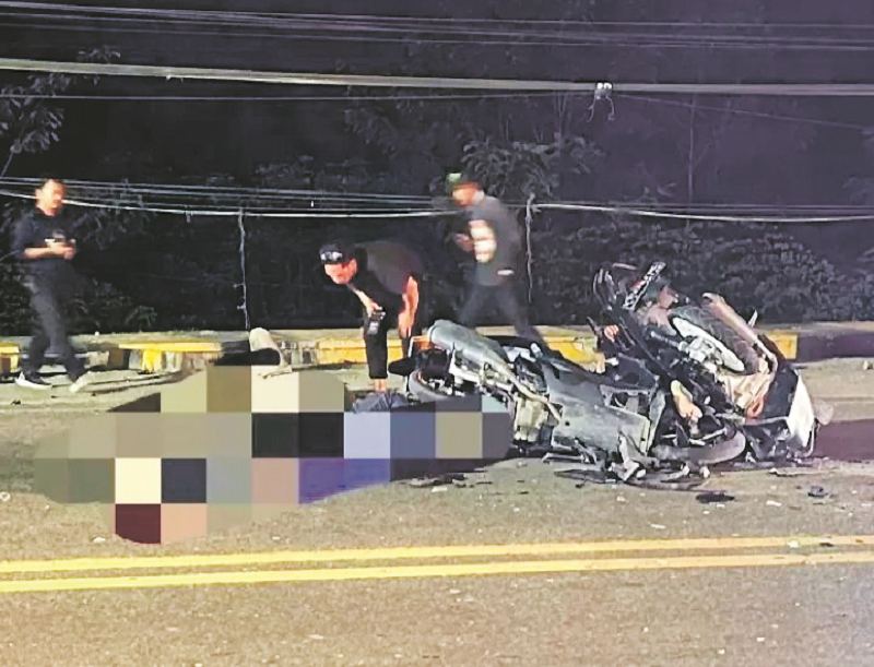 ISTIMEWA MAKAN KORBAN: Kecelakaan maut menewaskan dua orang di Balikpapan.