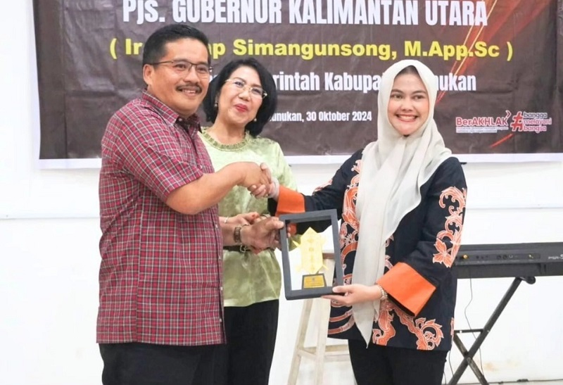 DOK PROKOMPIM KUNJUNGI NUNUKAN: (Pjs) Gubernur Kalimantan Utara Ir. Togap Simangunsong saat hadiri ramah tamah bersama Bupati Nunukan, Hj. Asmin Laura Hafid.