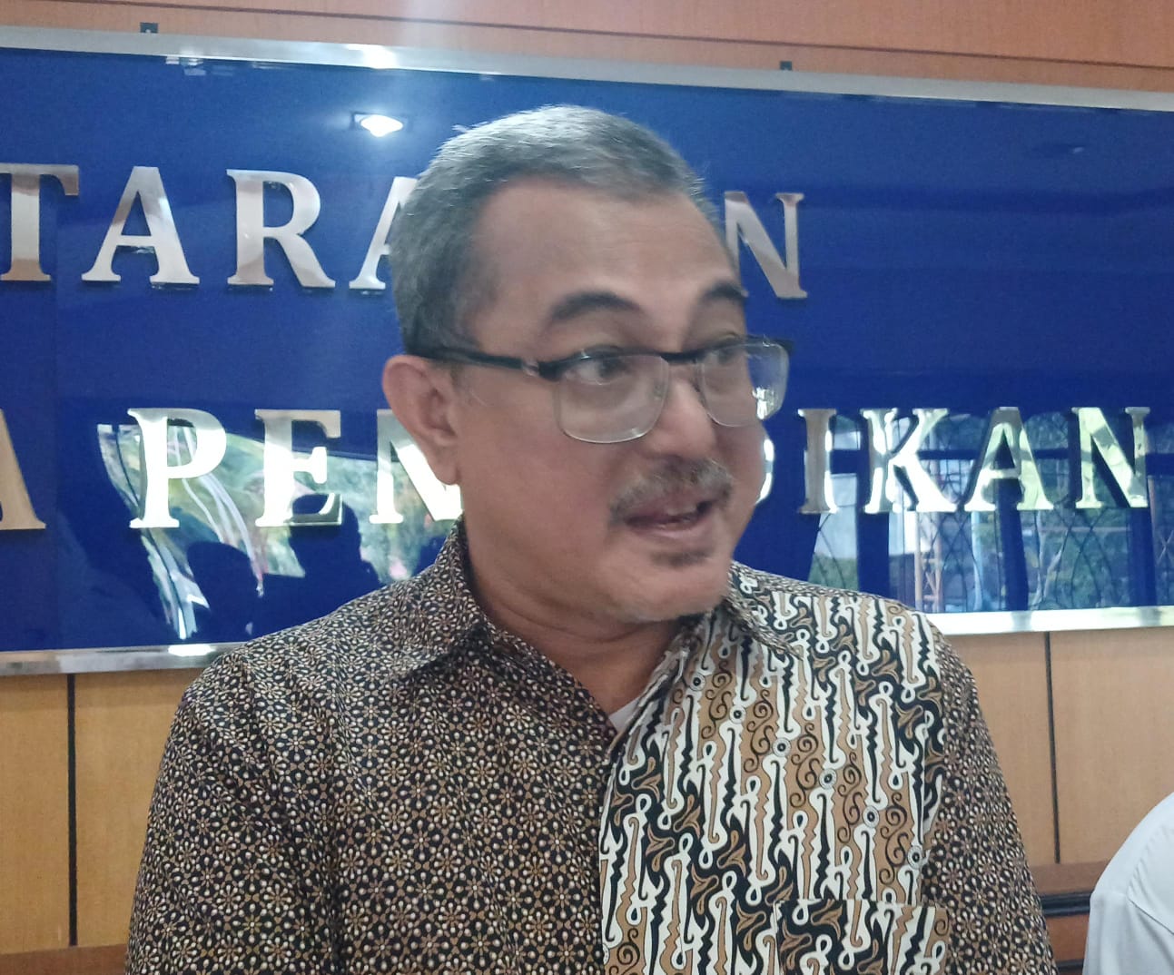 Anggota ORI Indraza Marzuki Rais