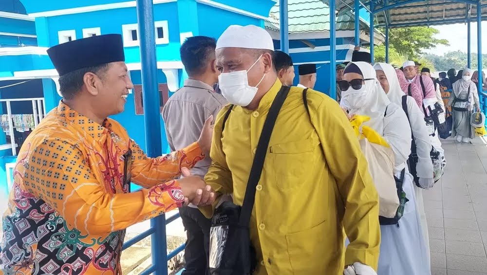 PENYAMBUTAN : Sebanyak 90 jemaah haji asal Bulungan kloter 7 Embarkasi Balikpapan saat&nbsp; tiba di Pelabuhan Kayan I pada Juli 2024.