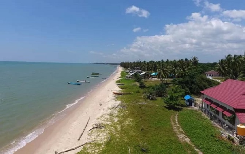 OBJEK WISATA : Salah satu objek wisata pantai di Desa Tanah Kuning, Kecamatan Tanjung Palas Timur, Bulungan.