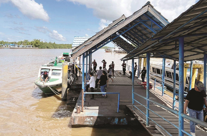 LAYANAN: Angkutan perairan di Pelabuhan Kayan II Tanjung Selor. FOTO: IWAN K/RADAR TARAKAN