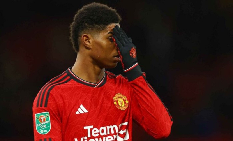 Reuters/Molly Darlington RUMOR: Marcus Rashford dirumorkan akan meninggalkan Manchester United.