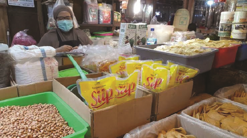INT /  BERPENGARUH: Kenaikan PPN menjadi 12 persen diperkirakan akan memberikan andil terjadinya inflasi namun tidak signifikan.