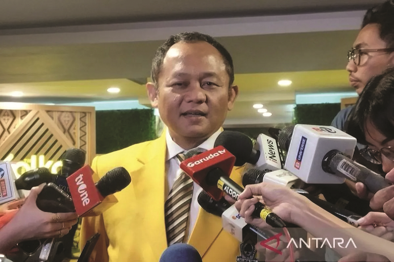 PARTAI POLITIK; Sekjen Partai Golkar Sarmuji mengaku belum menawarkan Presiden ke-7 RI Joko Widodo (Jokowi) untuk bergabung.