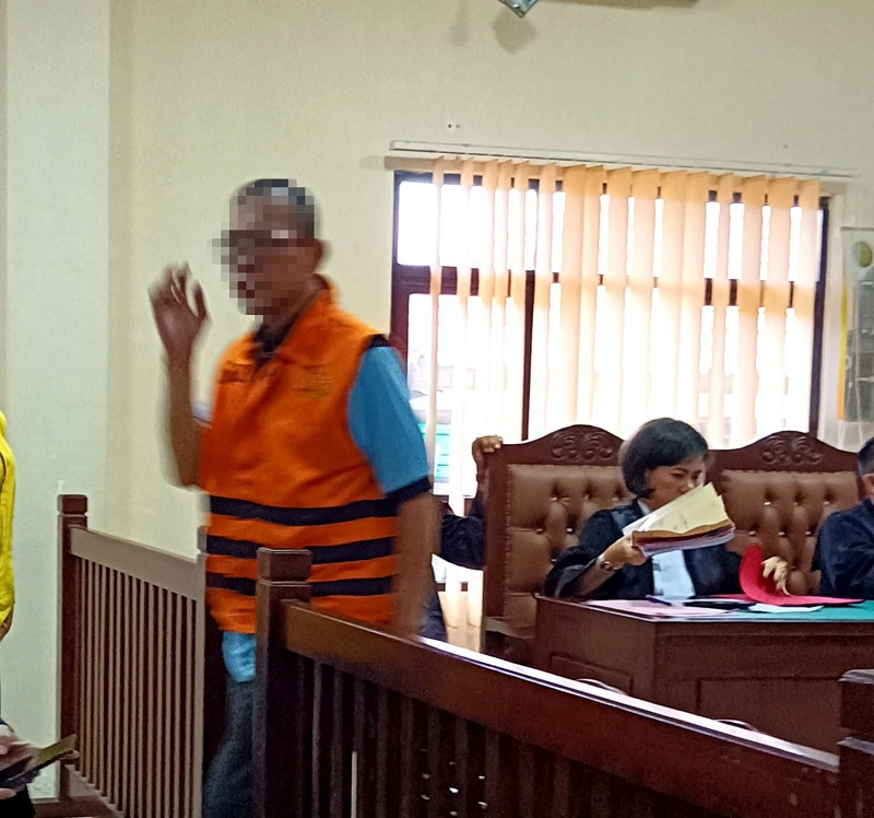 18SIDANG SYAHRUL/KP RESIDIVIS; Spesialis penipuan divonis penjara 3 tahun 6 bulan dalam sidang putusan di PN Balikpapan.